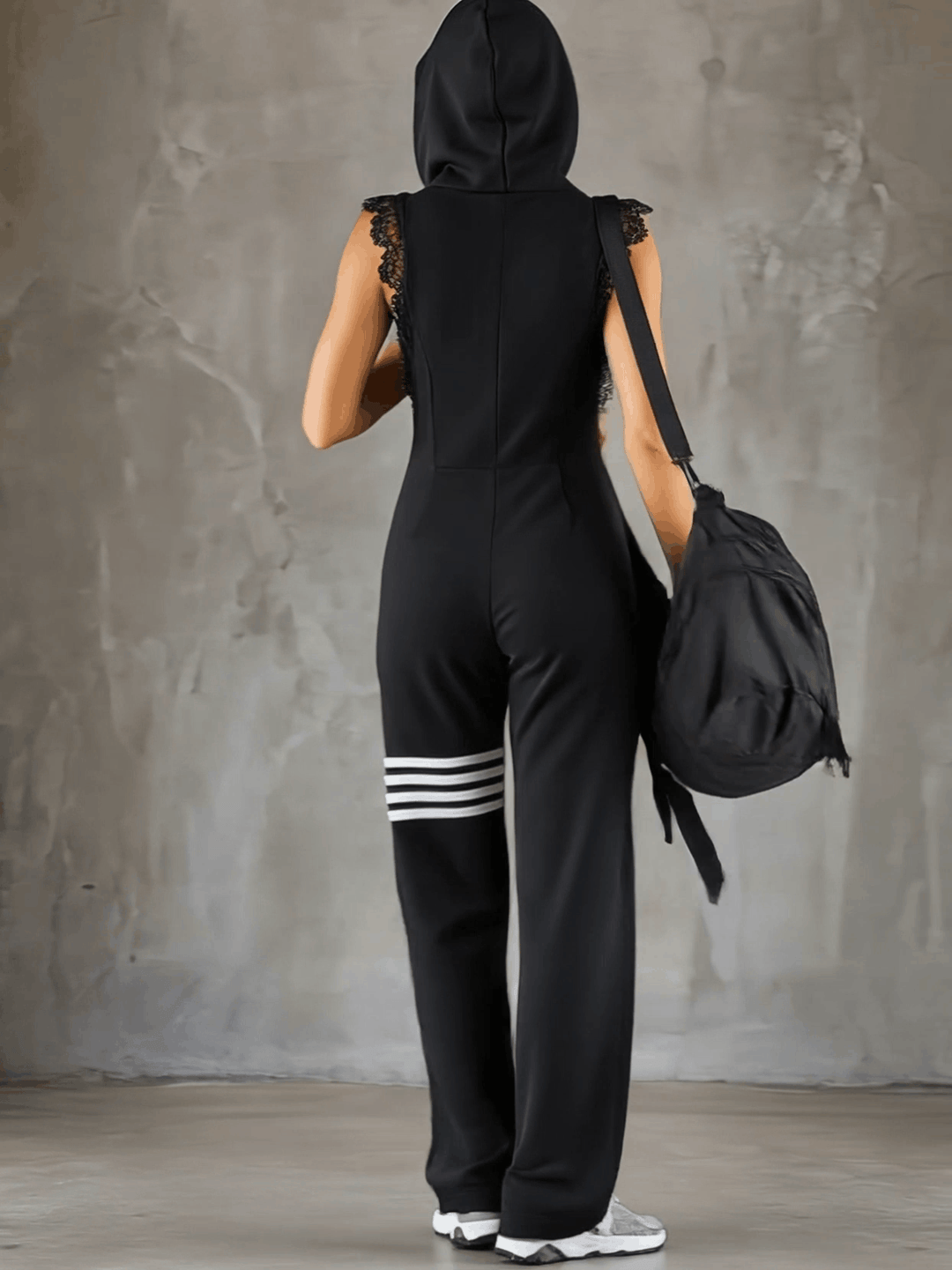 Daniela - Retro sporty jumpsuit with hood and stripes