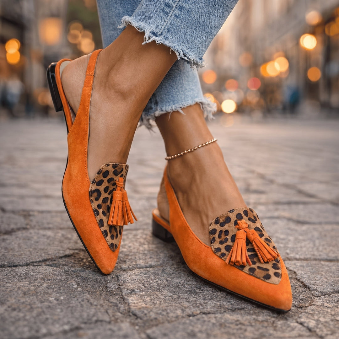 Ellie | Sandals with straps and tassels