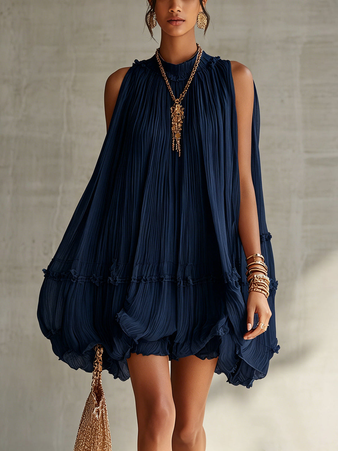 Camilla | Mini chiffon dress with halter neck and balloon skirt