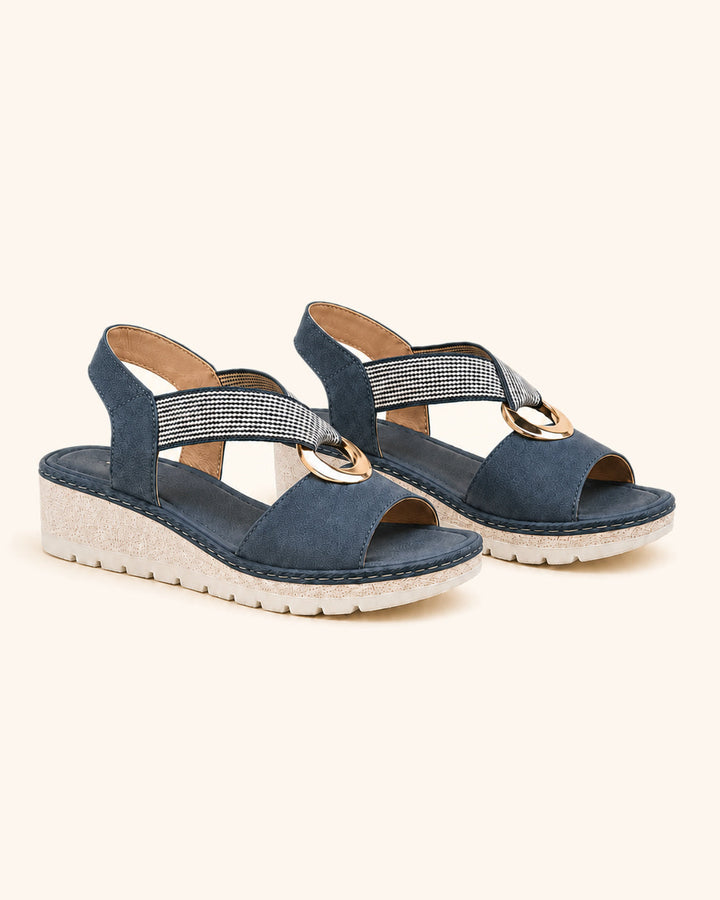 Amelia — Comfortable sandals with golden arch