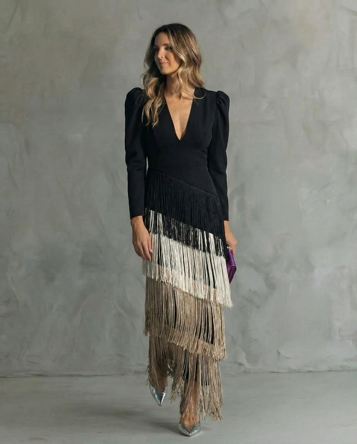 Clara - Elegant midi dress with fringe sleeves