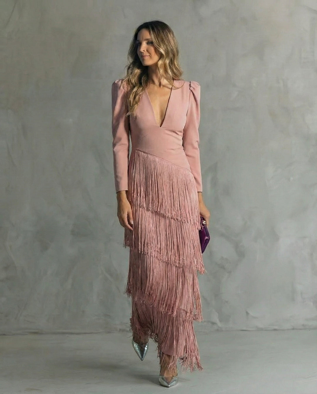 Clara - Elegant midi dress with fringe sleeves