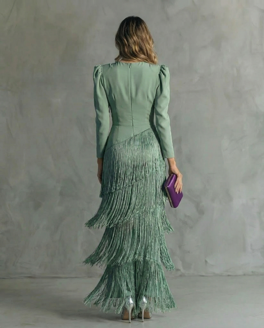 Clara - Elegant midi dress with fringe sleeves