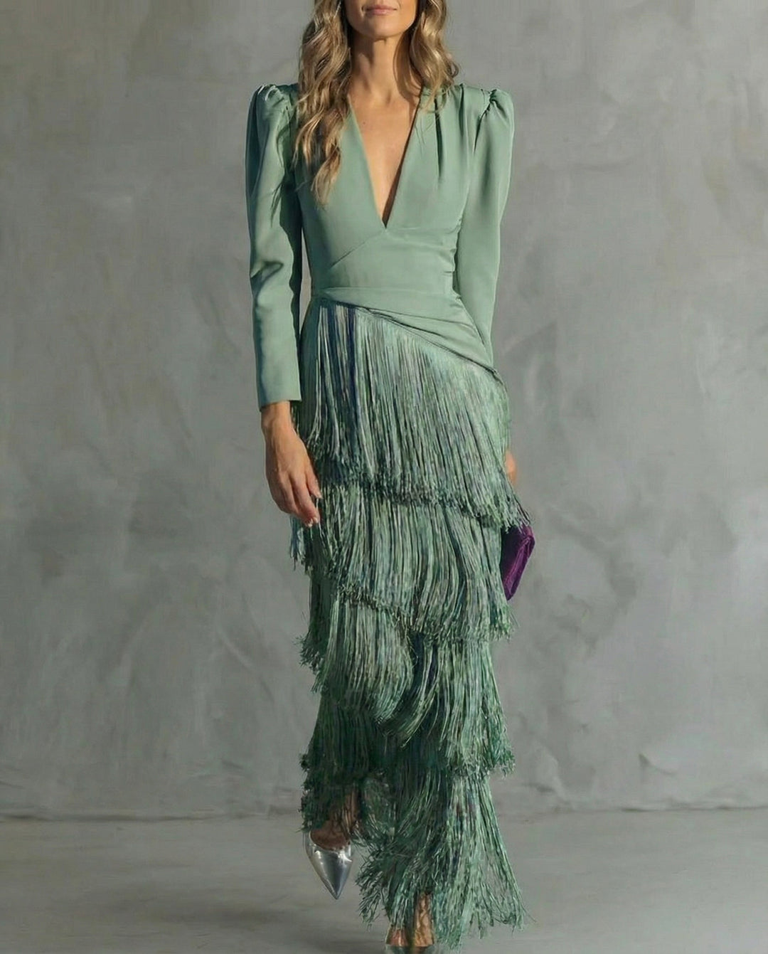 Clara - Elegant midi dress with fringe sleeves