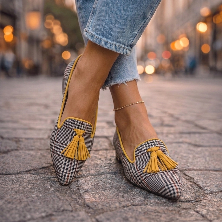 Liviane | Pointed Flats