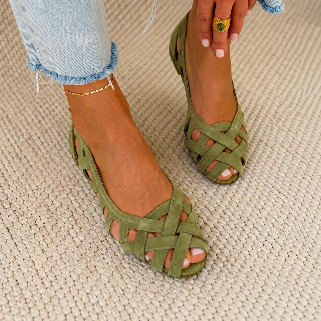 Jenefer™ Lightweight Comfort Sandals